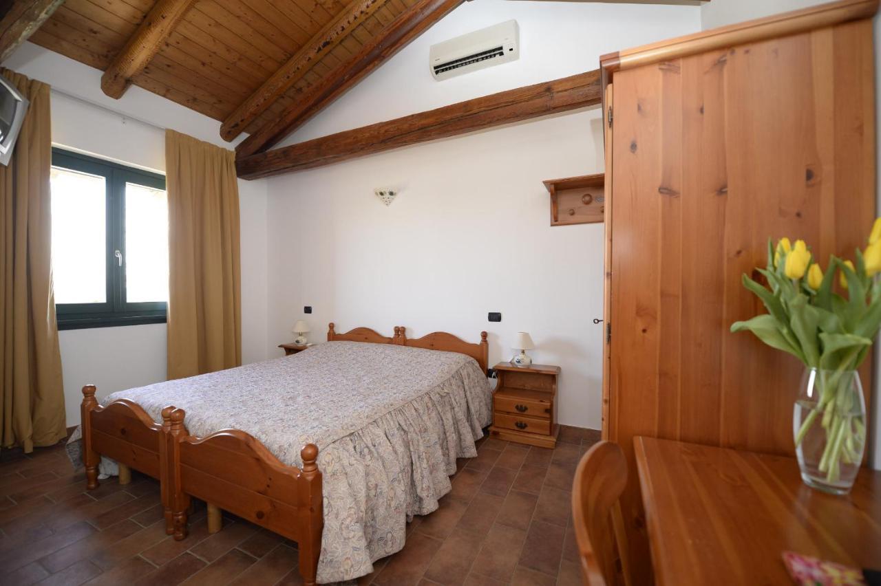 Agriturismo Le Oche Selvatiche Lauzacco Eksteriør bilde
