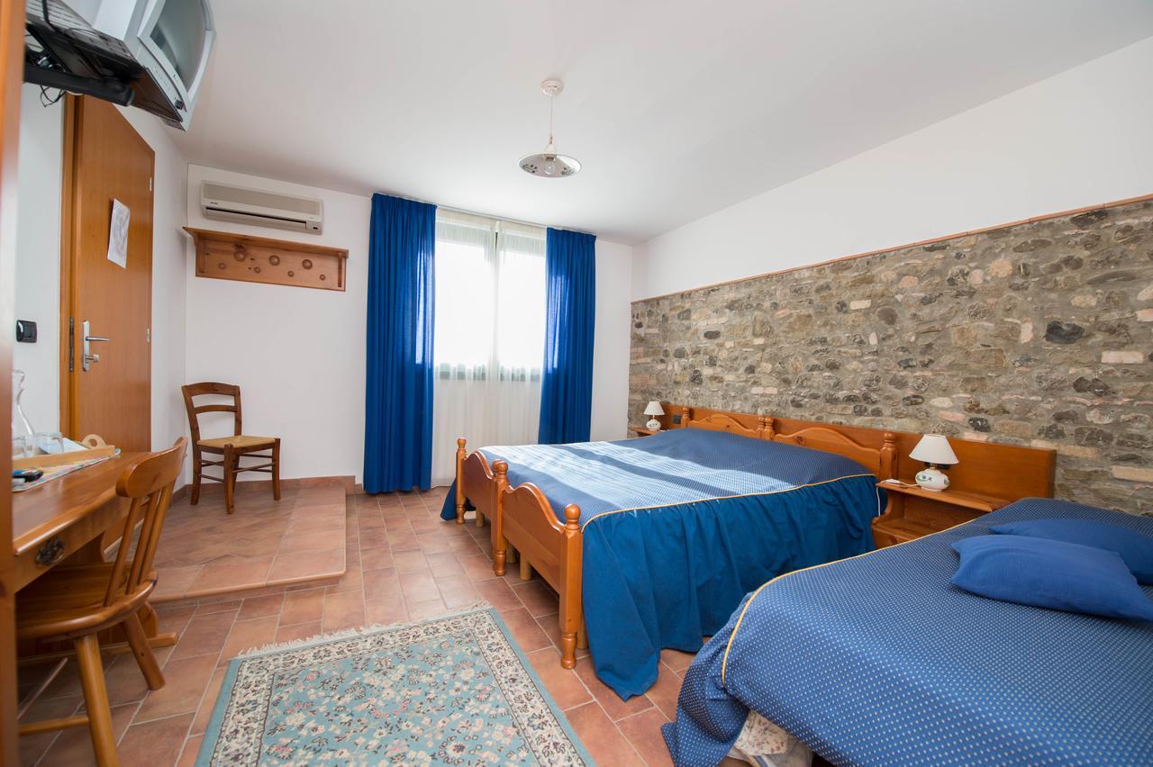 Agriturismo Le Oche Selvatiche Lauzacco Eksteriør bilde