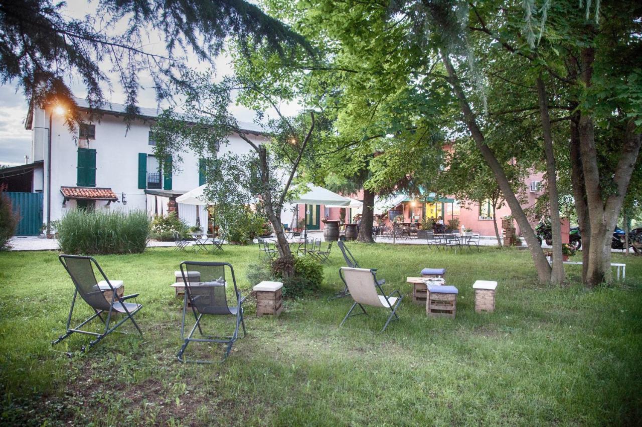 Agriturismo Le Oche Selvatiche Lauzacco Eksteriør bilde